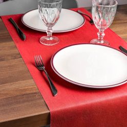   Enyhén víztaszító nemszőtt textil asztali futó 40 cm x 48 m - piros